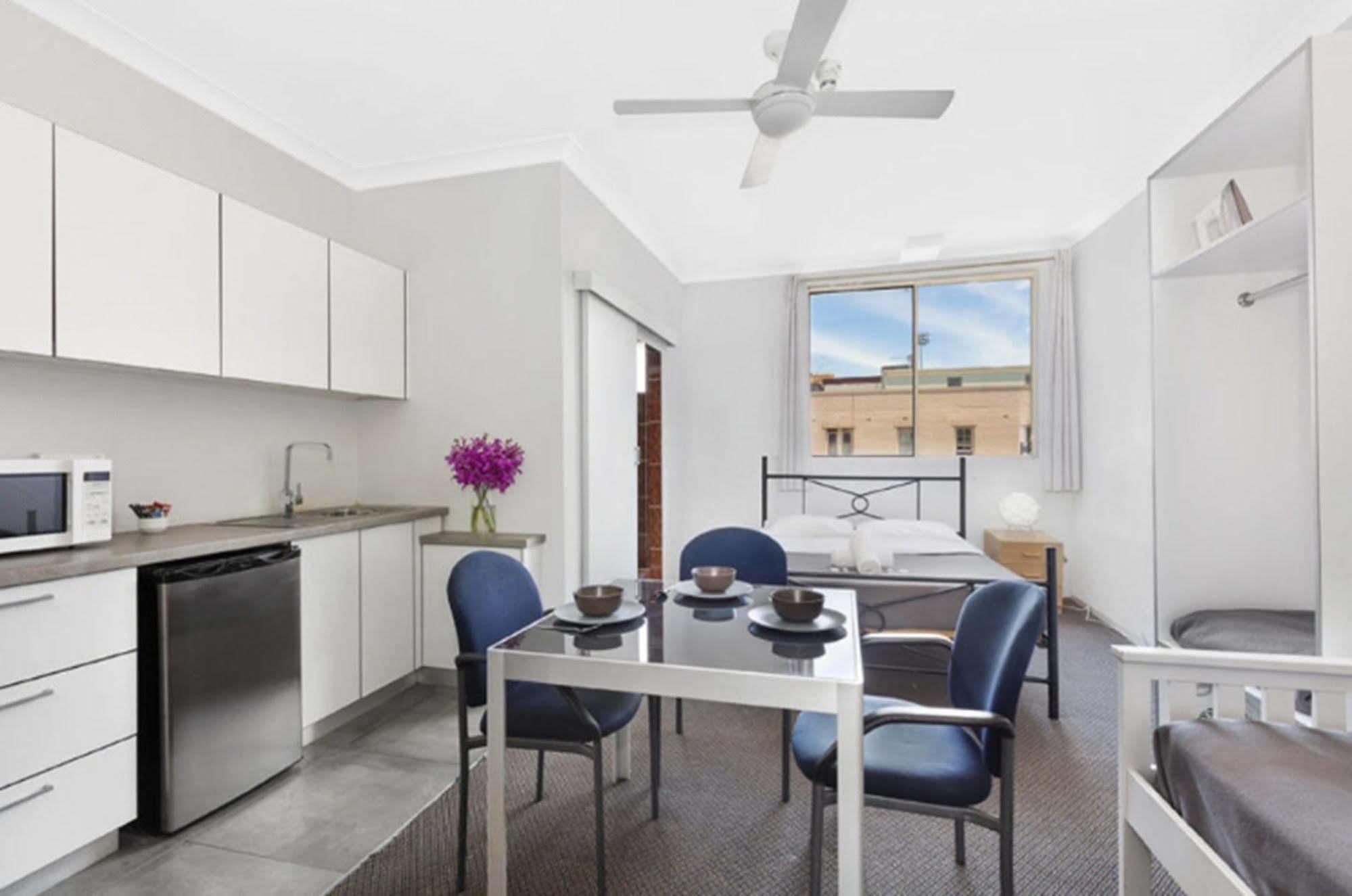 Manly Beachside Apartments Экстерьер фото